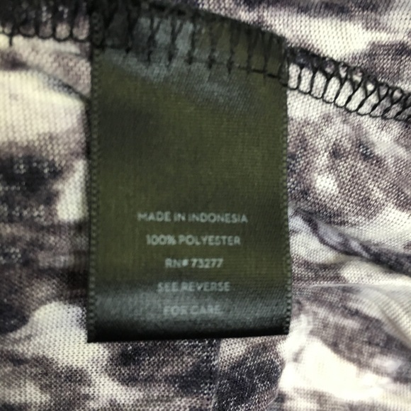 Simply Vera Vera Wang Crinkle Tank Top Size Large - Picture 8 of 9